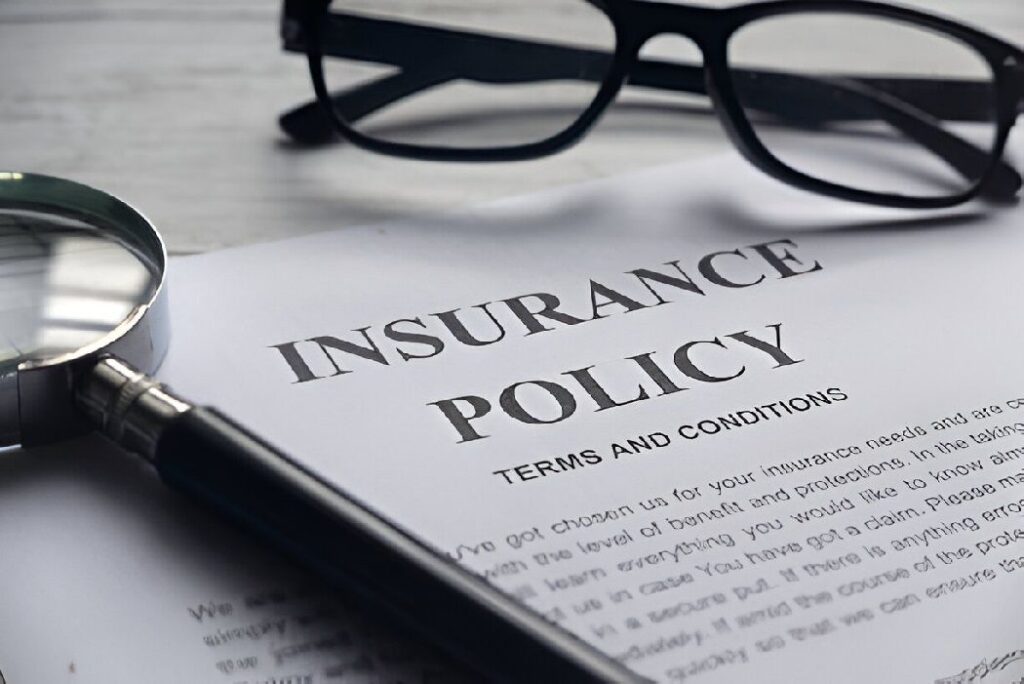 5 Essential Reasons Why Your Business Needs Insurance